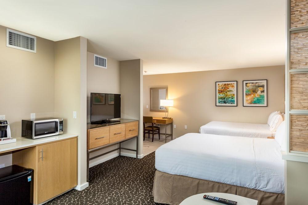 Holiday Inn Express And Suites La Jolla - Windansea Beach, And Ihg Hotel San Diego Exterior photo