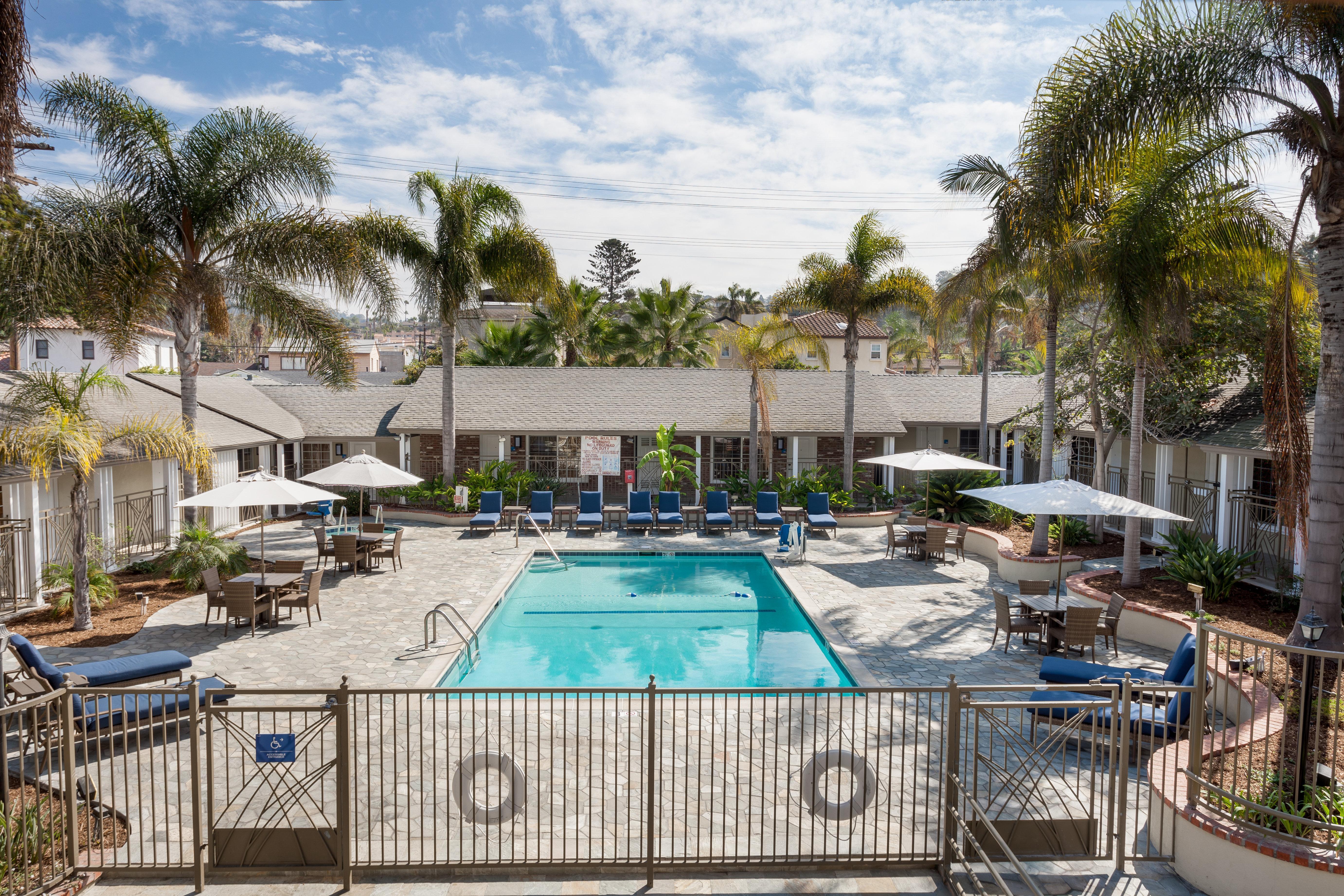 Holiday Inn Express And Suites La Jolla - Windansea Beach, And Ihg Hotel San Diego Exterior photo